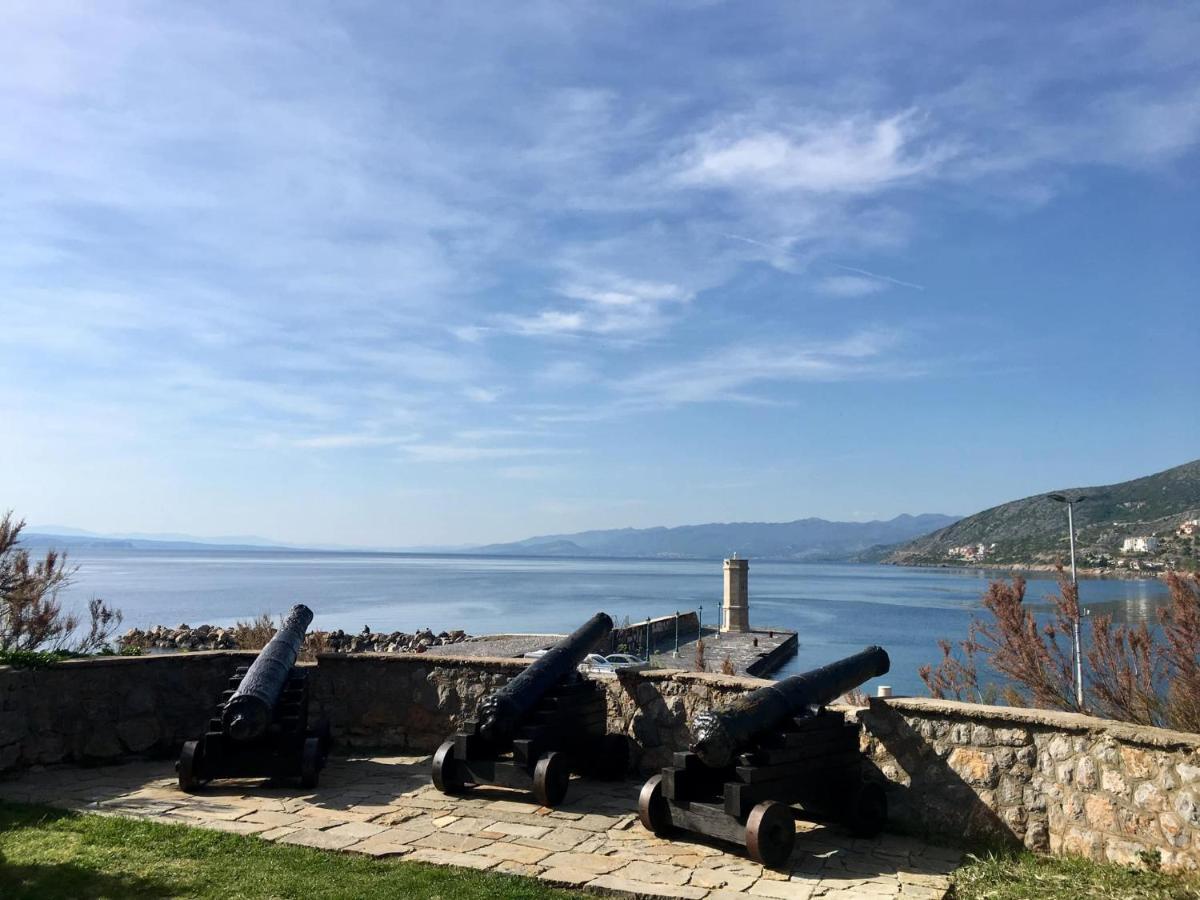 Carpe Diem Apartment Senj  Esterno foto